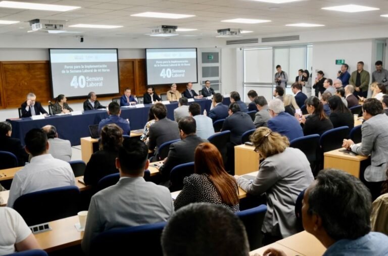 Jalisco impulsa el diálogo tripartita