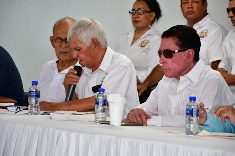 🎉 Una noche para recordar: Celebramos 56 años de unión, música y legado